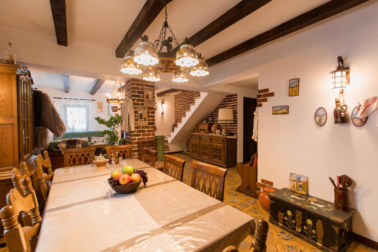 Vila Casa Cu Cerdac Nucşoara Exteriér fotografie