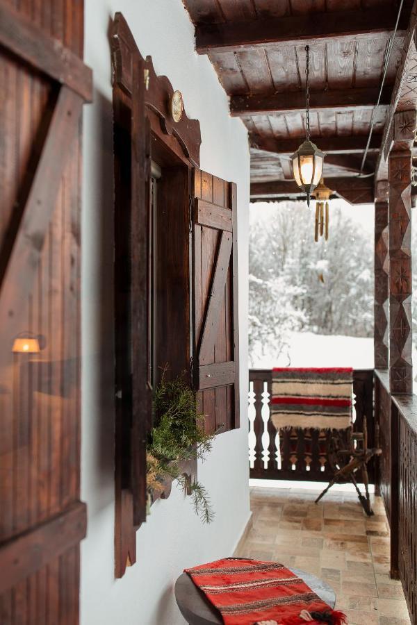 Vila Casa Cu Cerdac Nucşoara Exteriér fotografie