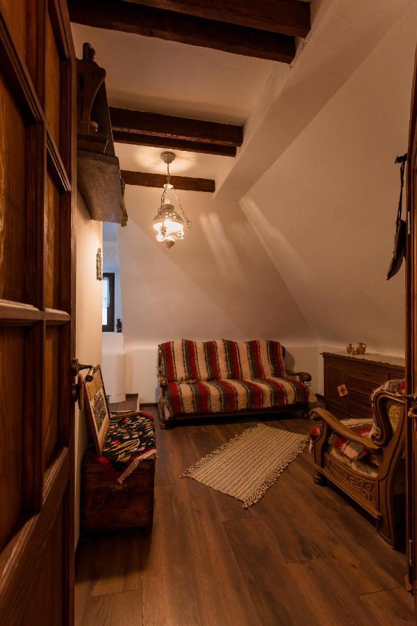 Vila Casa Cu Cerdac Nucşoara Exteriér fotografie
