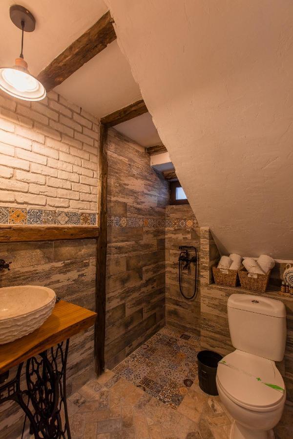 Vila Casa Cu Cerdac Nucşoara Exteriér fotografie
