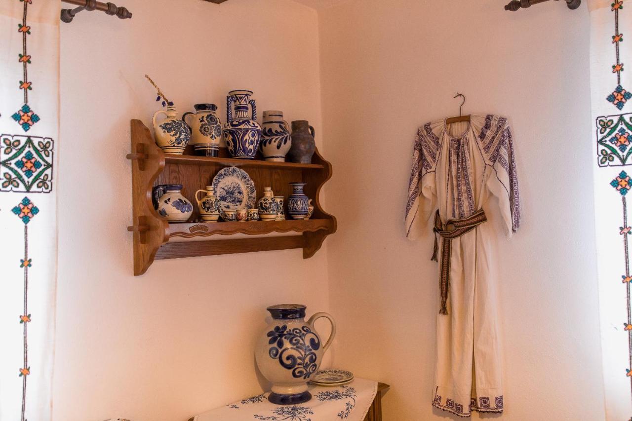 Vila Casa Cu Cerdac Nucşoara Exteriér fotografie